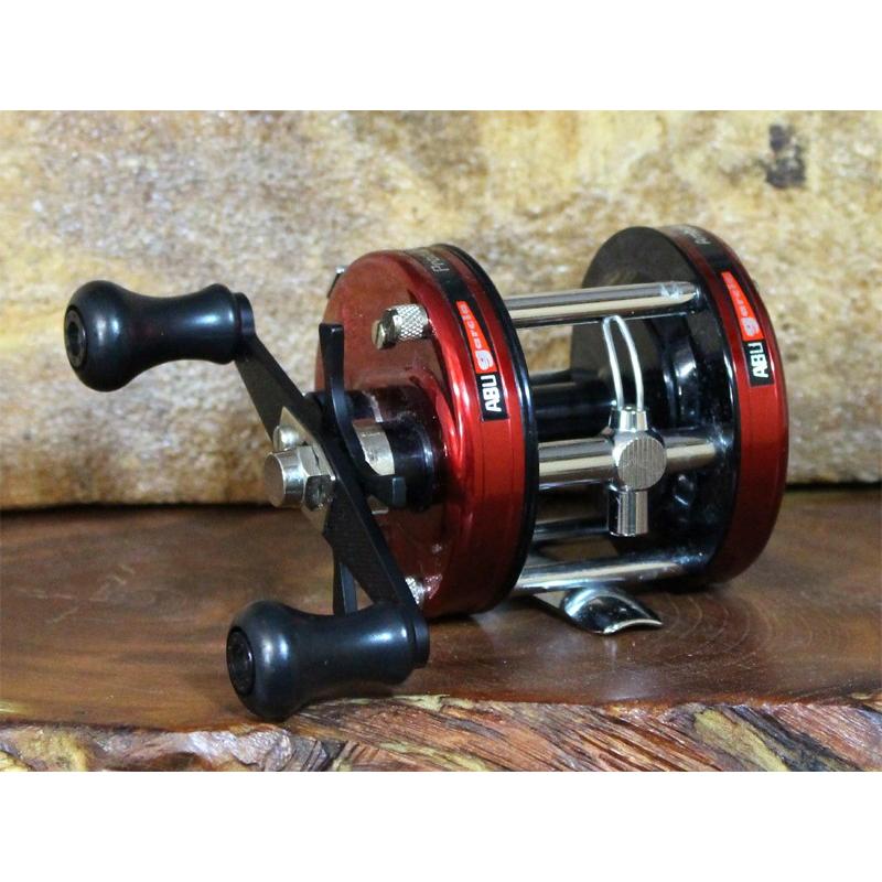 アブABU ambassadeur 5000赤 パーミング ☆アブガルシア アンバサダー