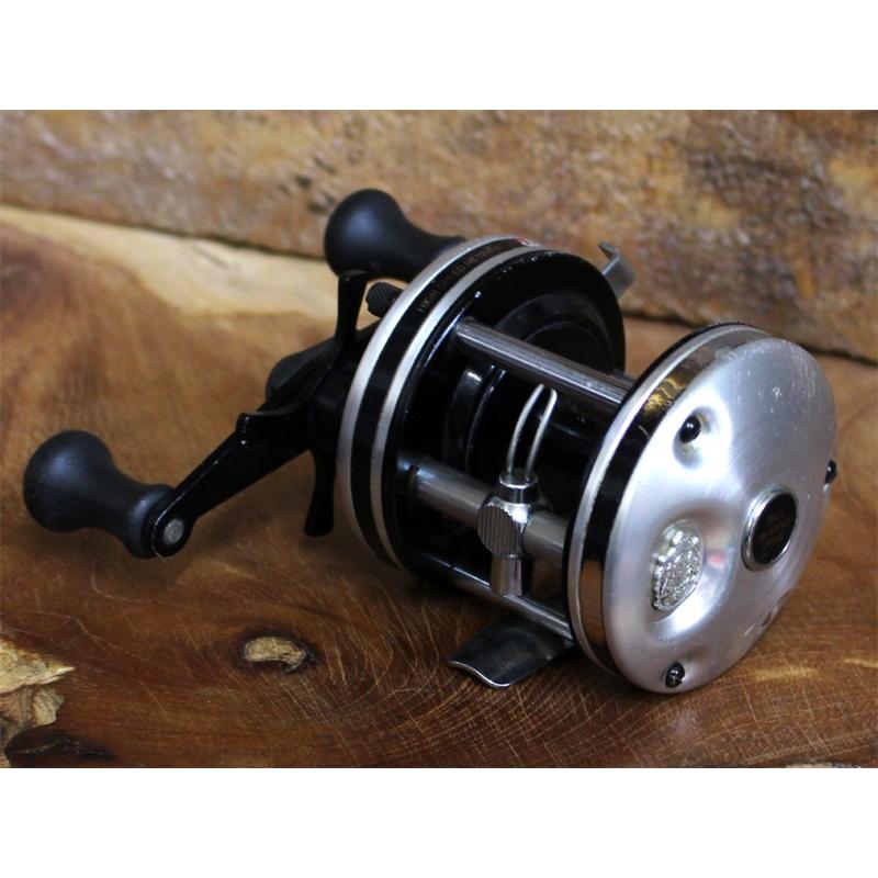 ABU ambassadeur 5500C アブガルシア アブガルシア Abu Garcia アンバサダー5500C FACTORY TUNED
