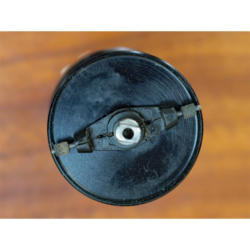 ABU 2500★☆★スプール★☆★ブレーキブロック付★2600 | Abu Garcia | 04