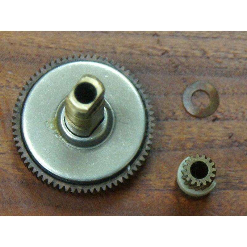 ABU4000/5000/6000番台☆★メインギヤ＆ピニオンギアセット★右用☆4.7：1 | Abu Garcia | 01