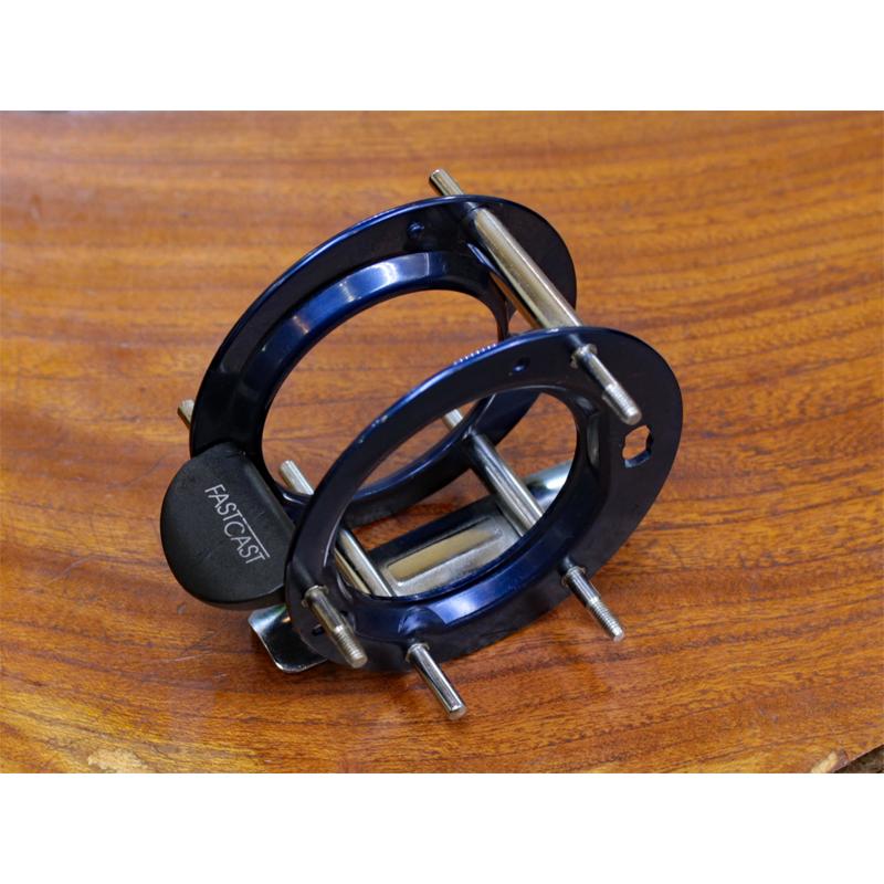 ABU 4000番台★右用☆★フレーム ベロ付★紺☆サムバー★ブルー | Abu Garcia | 01