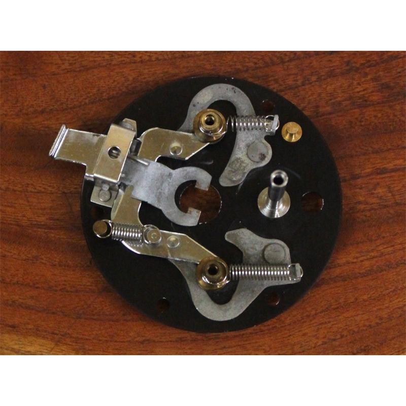 オールド ABU4000/5000/6000番用☆★ブレーキプレート★黒★右用☆★ | Abu Garcia | 01