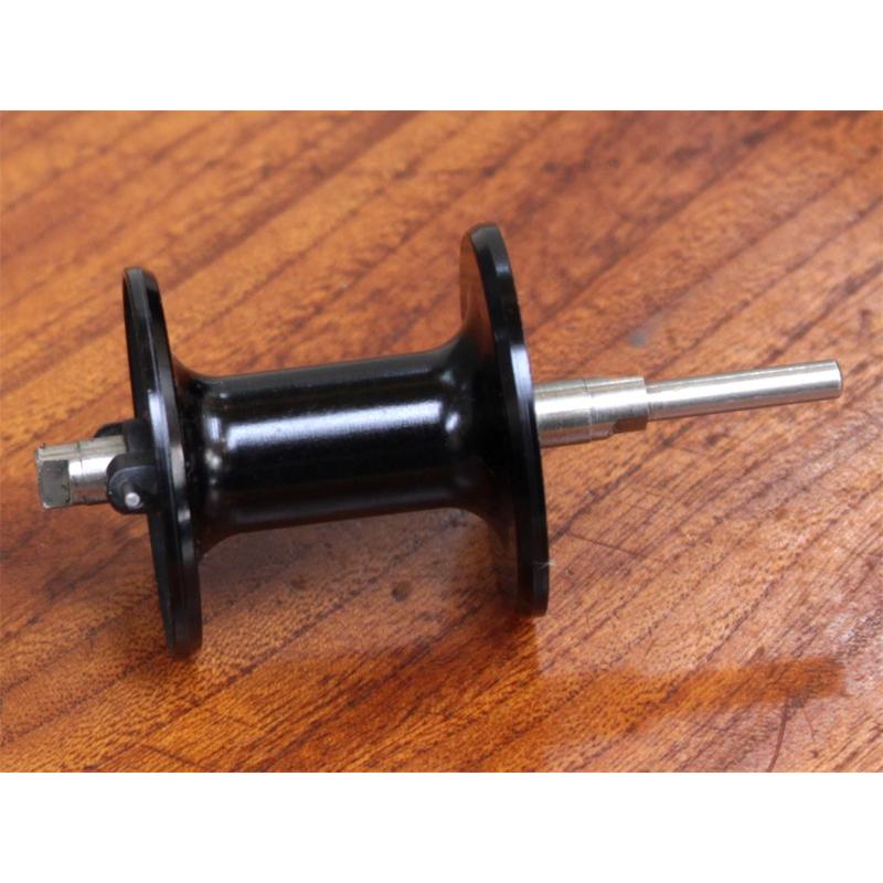 ABU 2500★☆★スプール★☆★2600 | Abu Garcia | 02