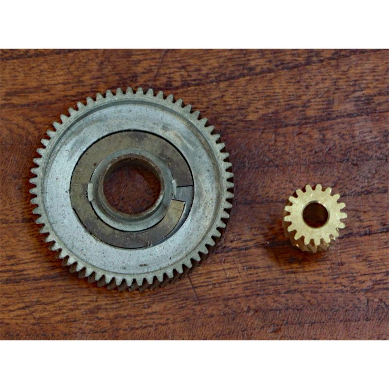 オールドABU5001☆★メインギヤ＆ピニオンギアセット★左用☆3.5:1 | Abu Garcia | 01