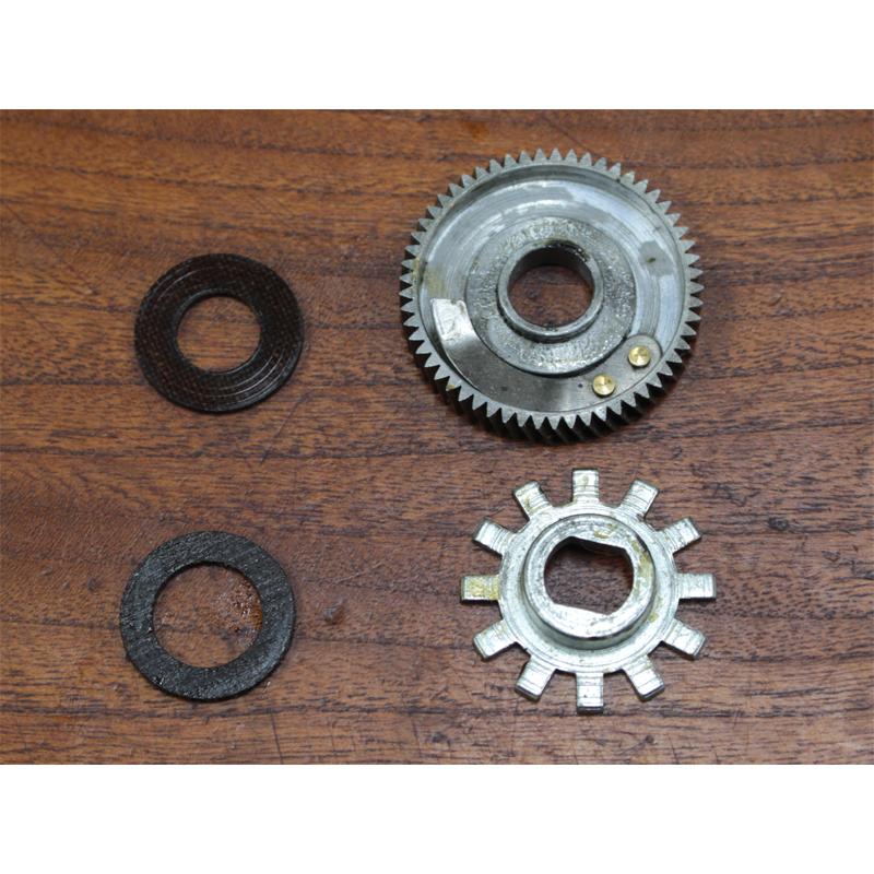 オールドABU5000/6000☆★メインギヤ＆ピニオンギアセット★右用☆3.5:1 | Abu Garcia | 03