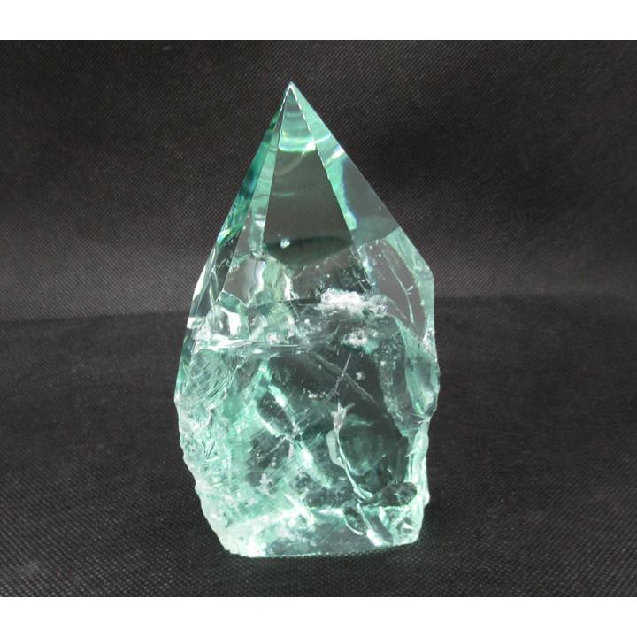 アクアレムリア オルターストーン 577g 多数の虹あり H&E社