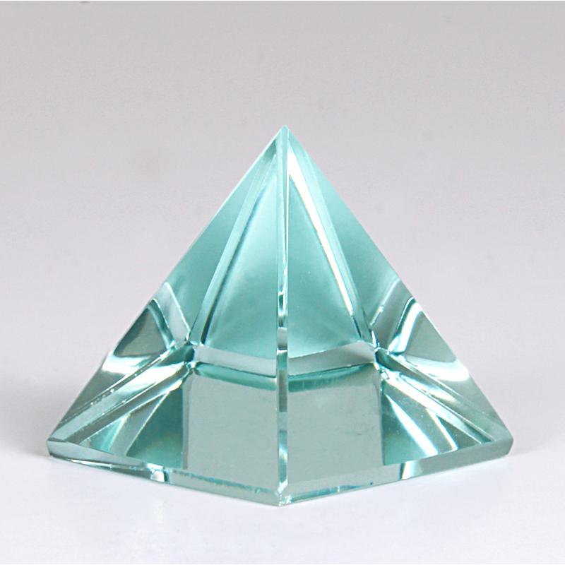 アクアレムリア ピラミッド 予約販売 ヘブンアンドアース社 60×60×80mm