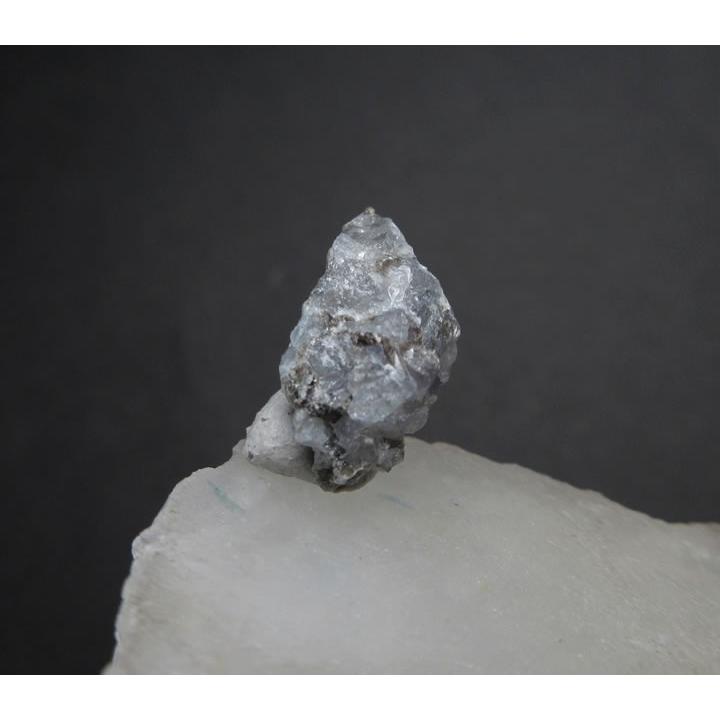 アレキサンドライト原石 4.0ct（0.8g）カラーチェンジ 天上の喜びと