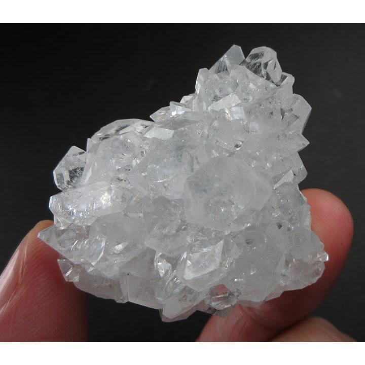 クリアアポフィライト クラスター 44g 虹あり 神や天使と日常的に