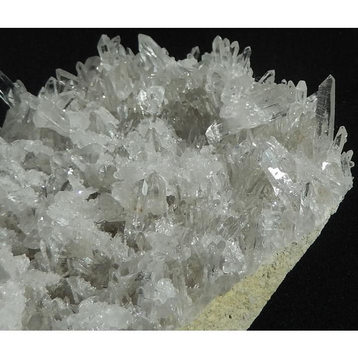 アーカンソー産水晶クラスター3.25kg 26×18cm  浄化に便利な平らな形状 arkan042の画像