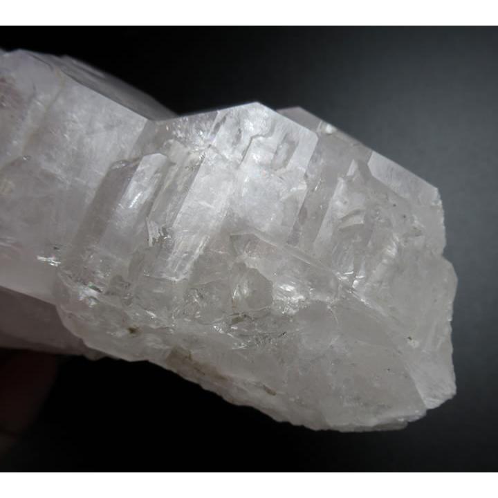 ガネーシュヒマール水晶 アメジスト カシードラル 550g 虹あり 大変