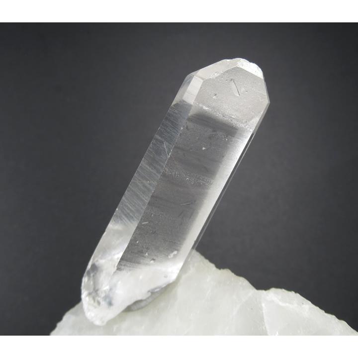 ゴールデンルチル入りレムリアンシードクリスタル23g 虹あり 水晶原石