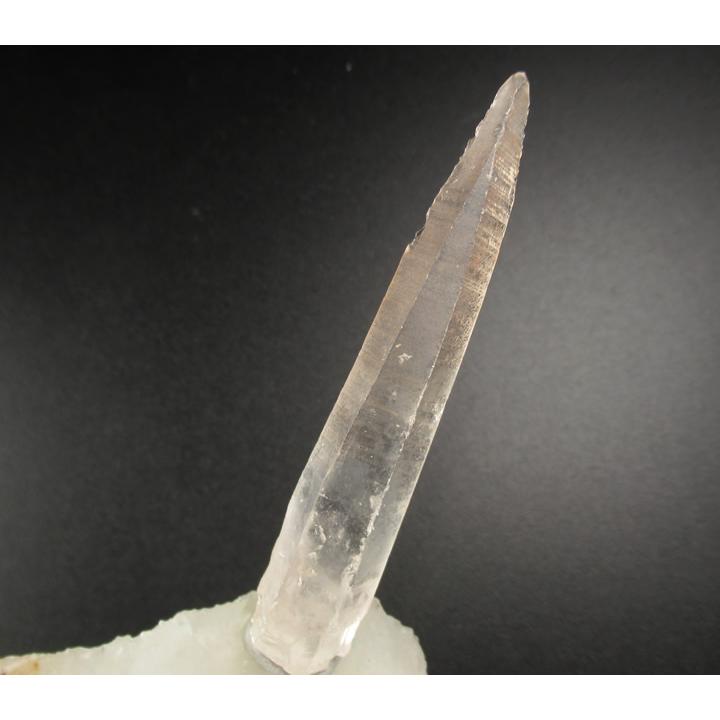 ピンクレムリアンシード　クリスタル　原石　パワーストーン　レムリアン　水晶 楽天市場】【訳あり】ピンクレムリアンシード水晶クラスター631g 超