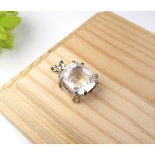 ミャンマー モゴク産 フェナカイト 5.18ct ペンダント シルバー925 パワーストーン ジュエリー p1ph155の画像