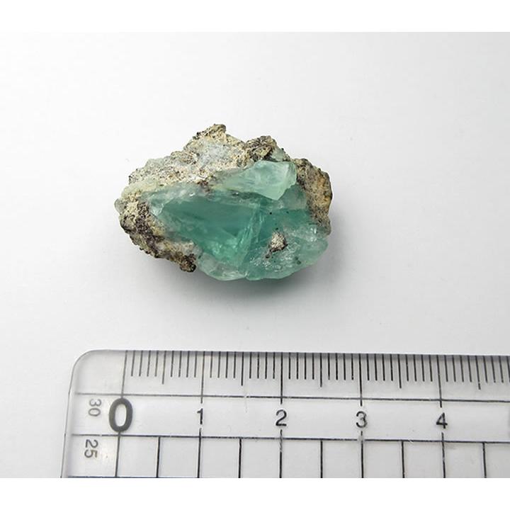 フォスフォフィライト原石 10.07ct 母岩付き ☆心の安らぎと豊かさ