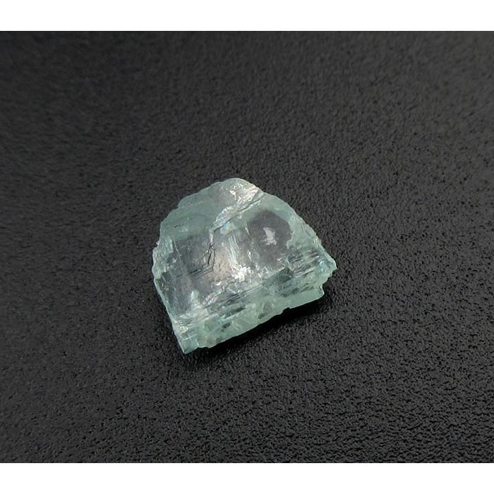 フォスフォフィライト 結晶 0.5ct  鑑別書付 心の安らぎと豊かさ、繁栄、財政的富、芸術的感性と美的センスの向上 ボリビア産 天然石 phos069の画像