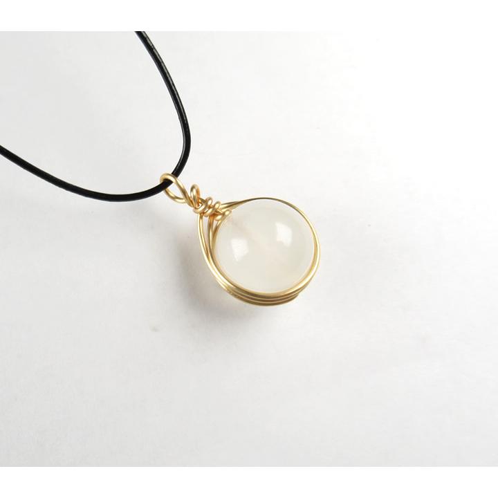 セレナイト ペンダント 革ひも付き 天使の石 天然石