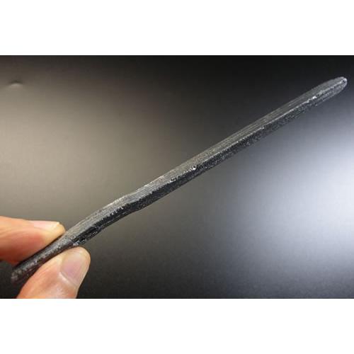 新しい展望、大きな富と力の冥王星の石'スティブナイト（輝安鉱）134mm