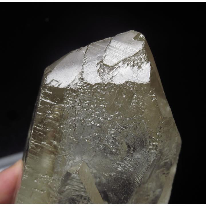 トライゴーニッククォーツ 水晶 大変稀少なシトリン 虹あり 539g 非加熱未処理 高次の意識の覚醒と悟り シャーマニックワークに理想的 tri059 トライゴーニッククォーツ 水晶 大変稀少なシトリン 虹あり 539g 非加熱未処理 高次の意識の覚醒と悟り シャーマニックワークに理想的 tri059