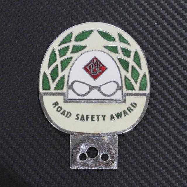 ROAD SAFETY AWARD 1967 カーバッジ