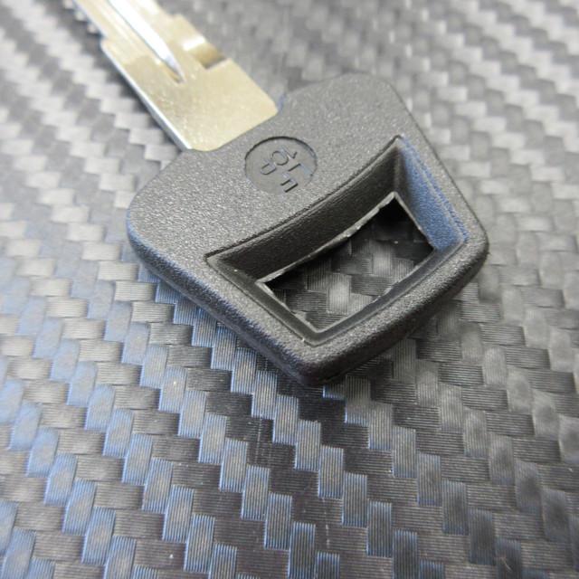 ブランク イグニッションキー（角穴） ／ AAU8276A 社外品 : AC