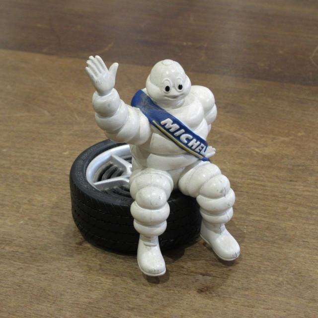 ミシュラン ビバンダム MICHELIN BIBENDUM Sitting on tyre : AC