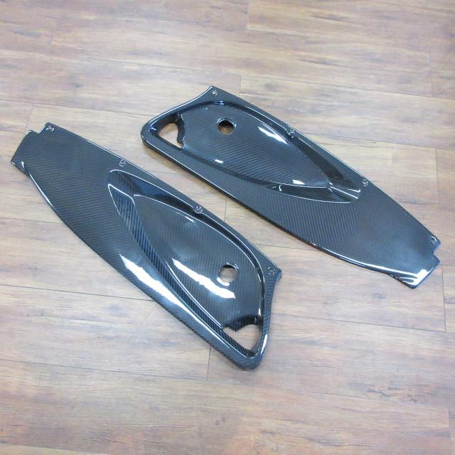 カーボンファイバー ドアパネル