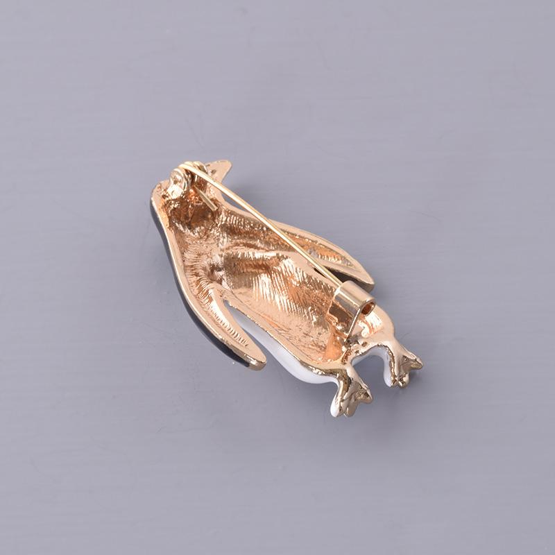 ブローチ ペンギン 動物 ジャケット スーツ アクセサリー レディース