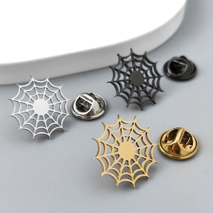 ブローチ 蜘蛛の巣 ハロウィン シルバー ゴールド ブラック ジャケット 襟 アクセサリー |  | 02