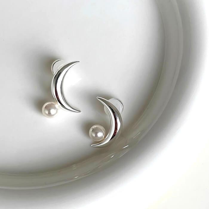 ピアス 三日月 パール グレーパール アシンメトリーデザイン 左右非対称 |  | 02