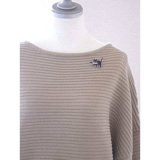 ブローチ 猫 ねこ クロネコ 黒猫 ナイフを持ったちょっとヤバいネコ