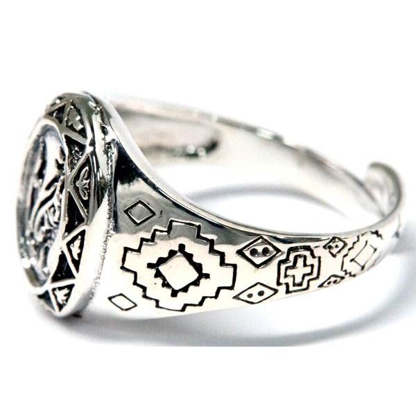 ビンテージ 銀の指輪 インディアンジュエリー シルバー925 彫金 Indian Jewelry シルバー925 リング ウルフ 狼 スター 星 インディアン