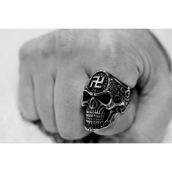 スカルリング 卍 マンジ ハーケンクロイツ 額 マーク ハード スカル