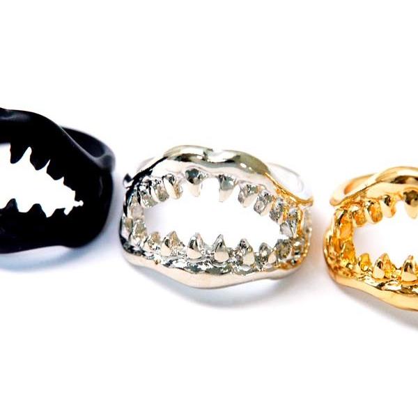 シャーク サメ 歯 アゴ 骨 ボーン シンプル メンズ レディース