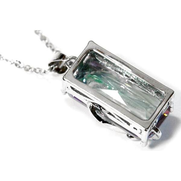 ミスティックトパーズ レインボー 虹 七色 ストーン 石 ツタ ツル