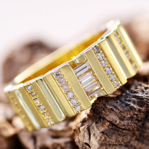 ⭐︎K18 18金リング⭐︎ イニシャルあり ⭐︎K18 18金リング⭐︎ イニシャルあり