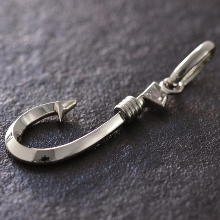 ペンダントトップ メンズ 18金 K18WG ダイヤモンド フィッシュフック