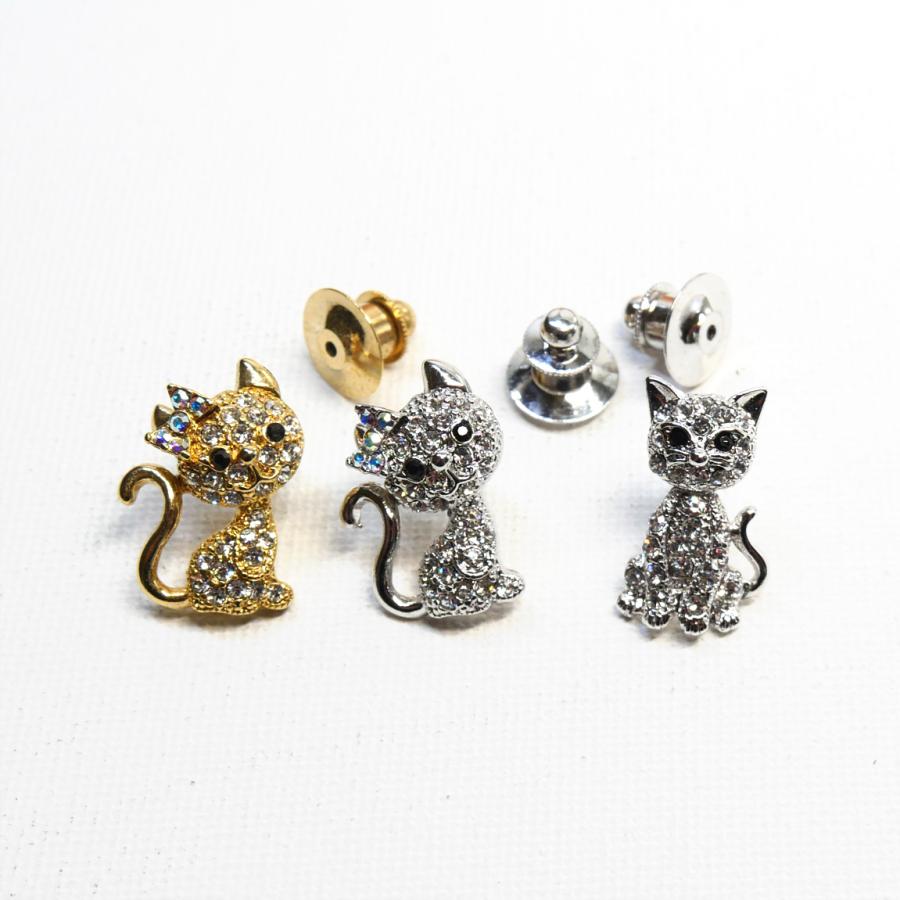 タイタック タックピン 小さいブローチ ネコ 猫 キャットお座り