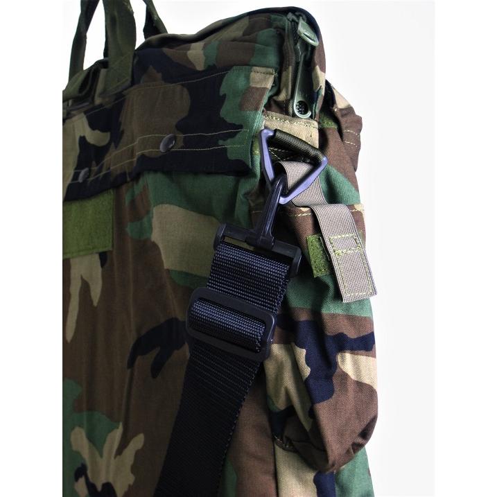 US.ARMYHGU-56/Pヘルメットバッグ【本物のデッドストックです