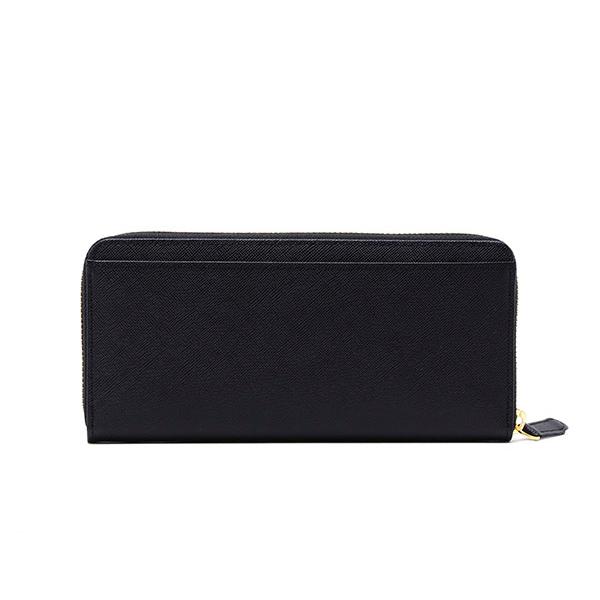 MARY QUANT マリークワント プリズムロゴプレート ラウンド