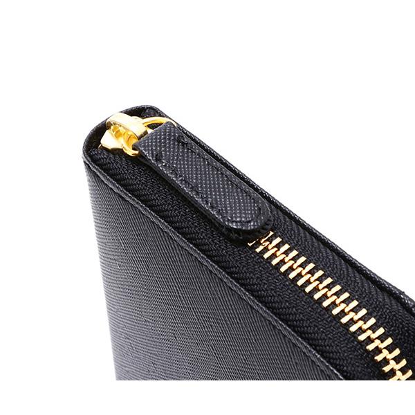 MARY QUANT マリークワント プリズムロゴプレート ラウンド