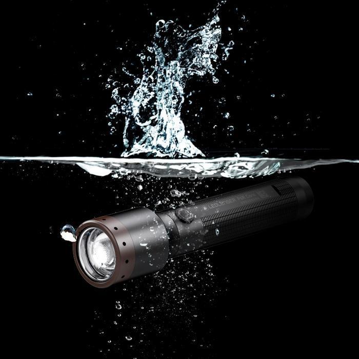 LEDLENSER P6R CORE 懐中電灯 Ledlenser P6R Core Recharable Flashlight, High Power LED