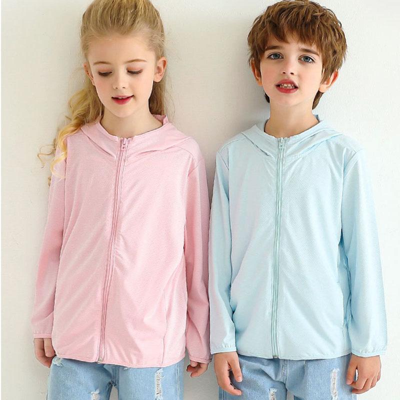子供 パーカー 接触冷感 ひんやり UVカット 率98.9％ ジップアップ 長袖 虫除け 女の子 男の子 UPF50+ 日焼け対策 120 130 140 150 160 165 170 |  | 14