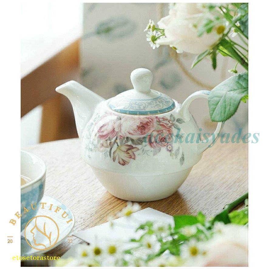 ポット＋カップ＋ソーサーの3セット 一体化斬新デザイン 省