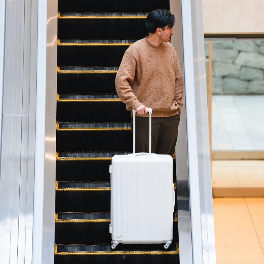 送料込み 　おまけ付き 2点 Portabrace ポータブルエース ProtecA スーツケース Proteca プロテカ トラクション 20th LTD 機内