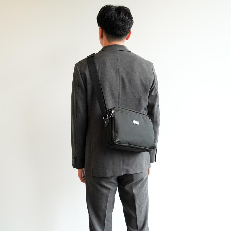 MACKINTOSH PHILOSOPHY ショルダーバッグ　極美品 MACKINTOSH PHILOSOPHY ショルダーバッグ グレングラント No