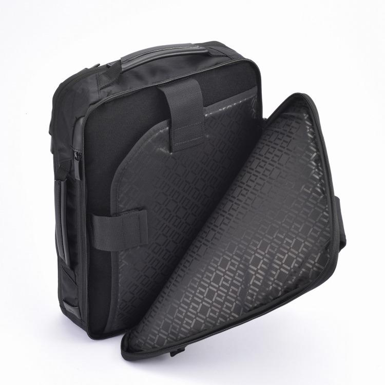 未使用 エース ガジェタブルHGX 前持ちリュック 67391 9リットル