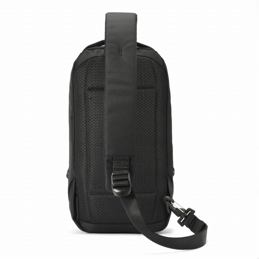 ace. エース公式 ボディバッグ 撥水 ラグレンティスクロス エース