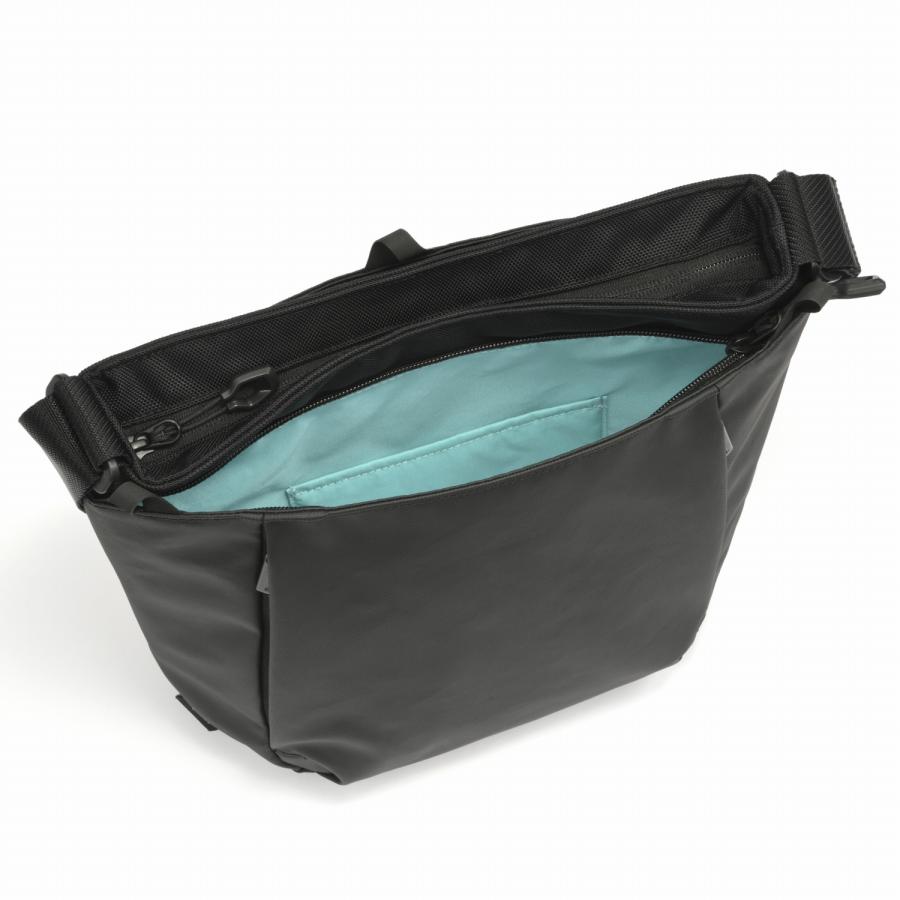 ace. エース公式 ショルダーバッグ 撥水 縦型 メンズ カジュアル