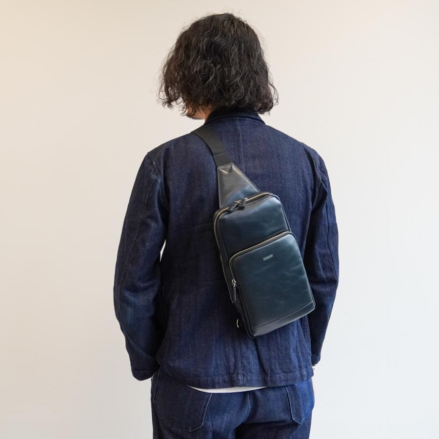 美品✨マッキントッシュフィロソフィー ボディバッグ ブレイヴァル レザー マッキントッシュ フィロソフィー ブレイヴァル レザーボディ